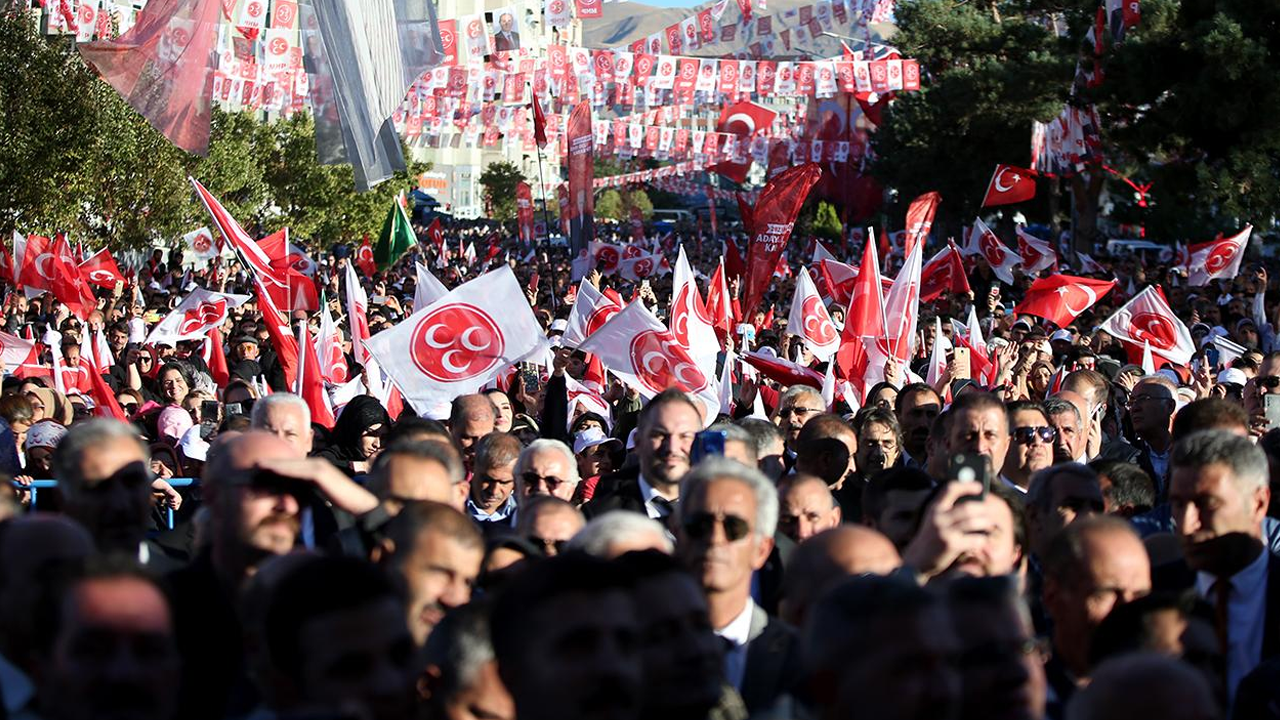 MHP 2'si büyükşehir ilçe, 55 belediye başkan adayını daha açıkladı