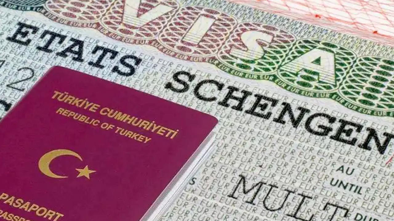 Schengen vizesi alacaklar dikkat: Zam geliyor!