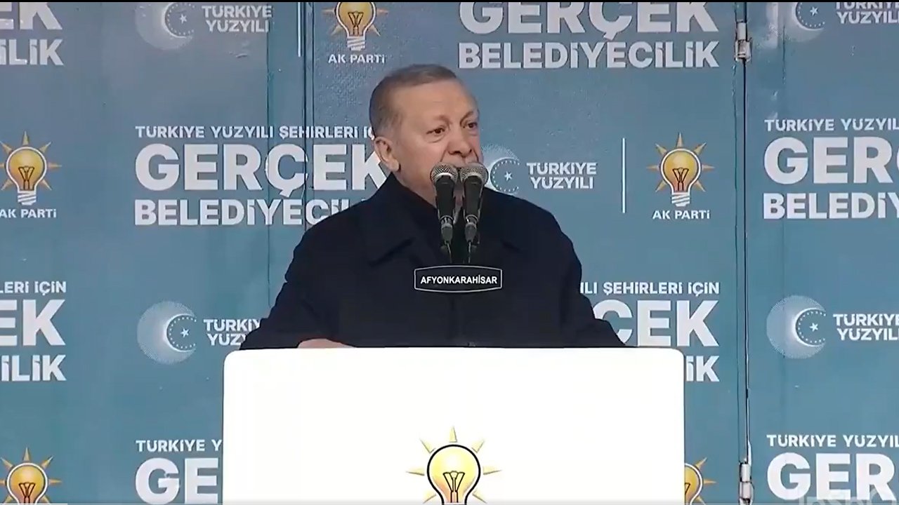 Cumhurbaşkanı Erdoğan'dan KAAN açıklaması: Savunma sanayinin gurur günlerinden birini yaşadık"