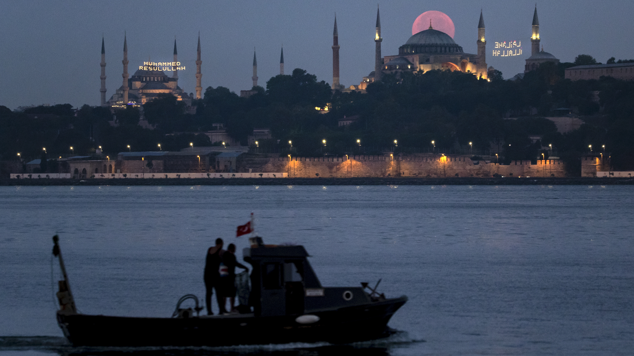 Dünyanın en çok ziyaret edilen 10 şehri açıklandı: İlk sırada İstanbul var