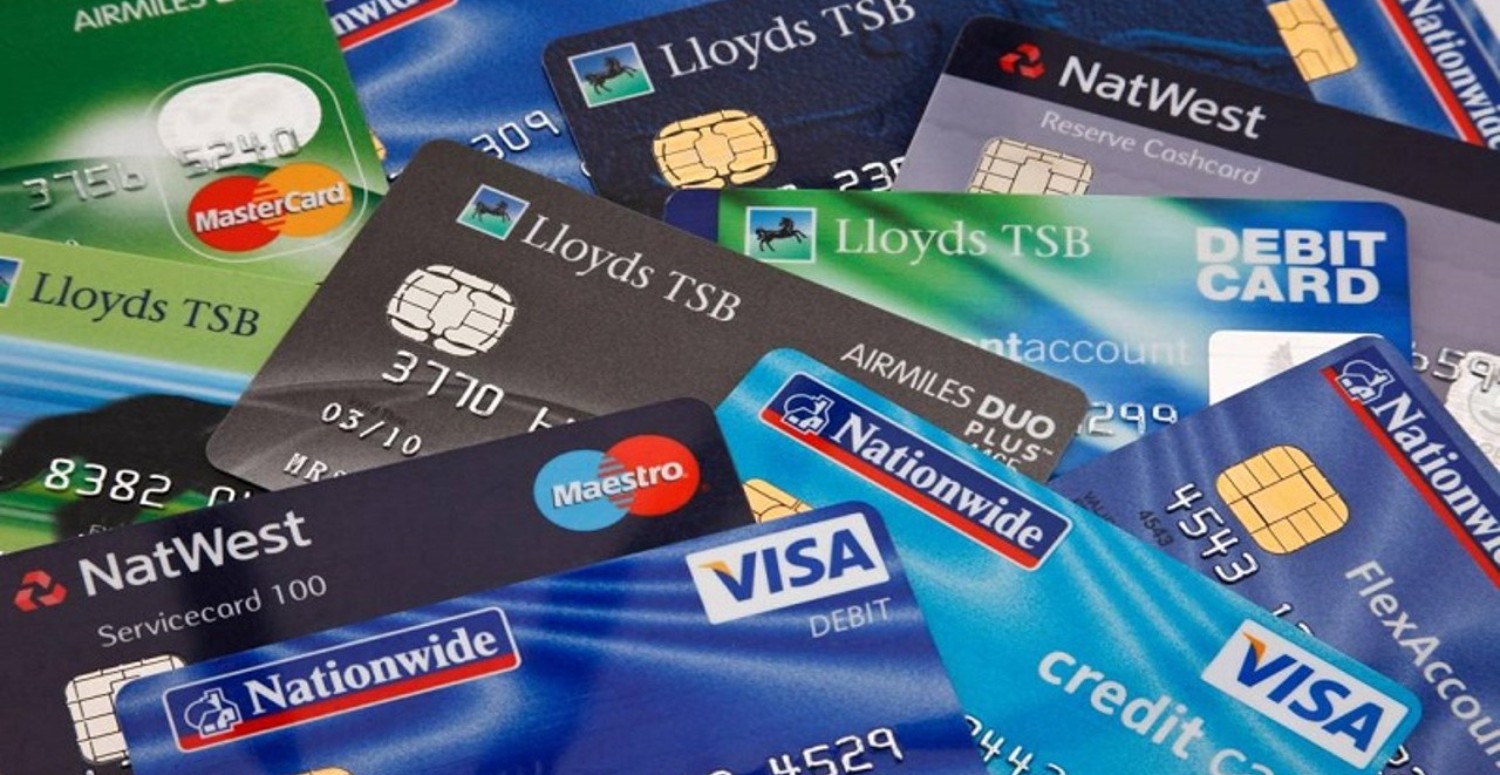 Kredi kartlarında faiz oranı değişti! KKM'de tarih uzatıldı
