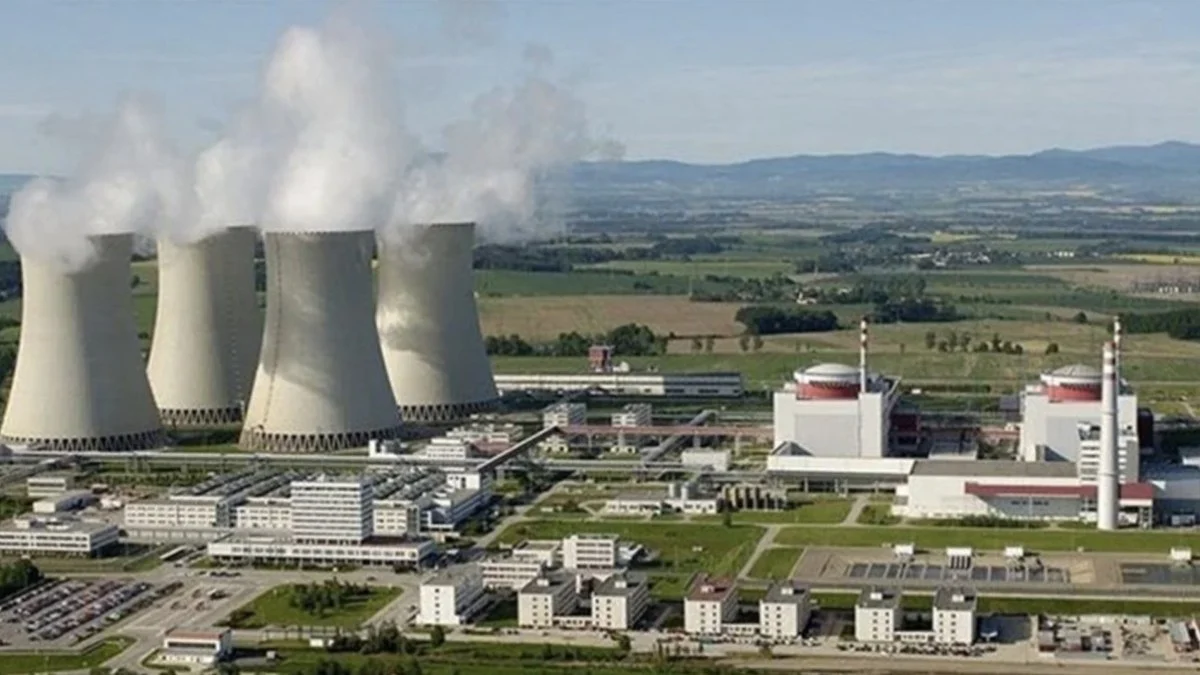 Belçika, nükleer santralleri 10 yıl uzatma kararı aldı