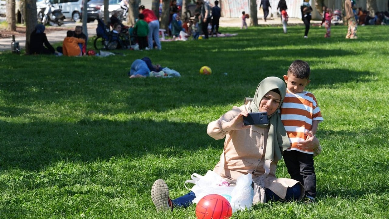 Türkiye nüfusunun yüzde 26'sını çocuk nüfus oluşturdu