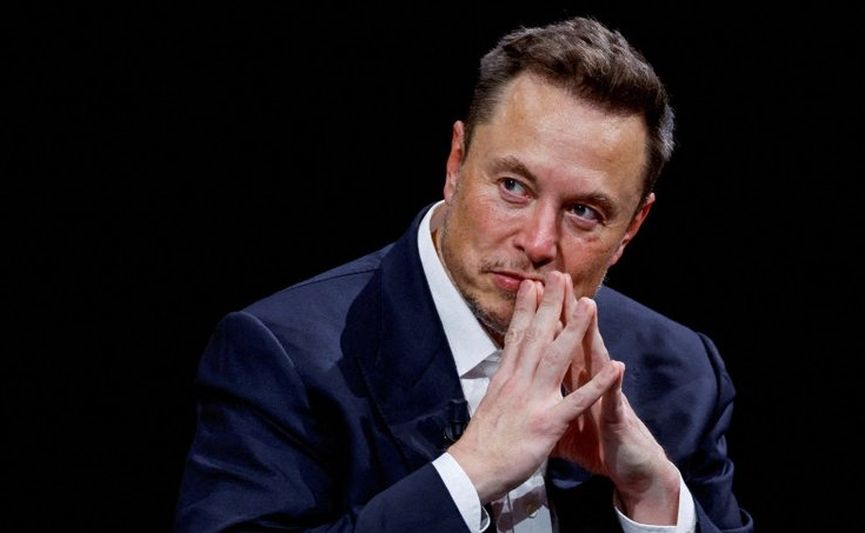 Elon Musk’tan yapay zeka uyarısı: İnsanlık için risk teşkil ediyor