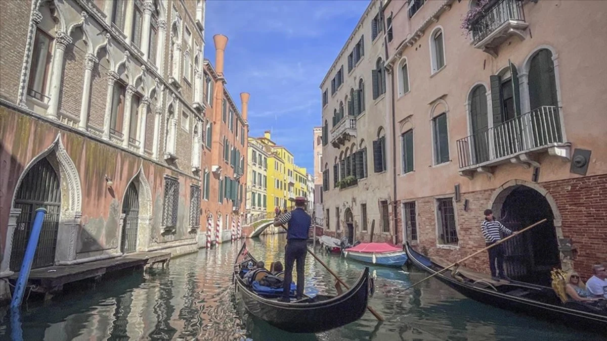 Giriş ücreti uygulaması Venedik'e 700 bin eurodan fazla kazandırdı