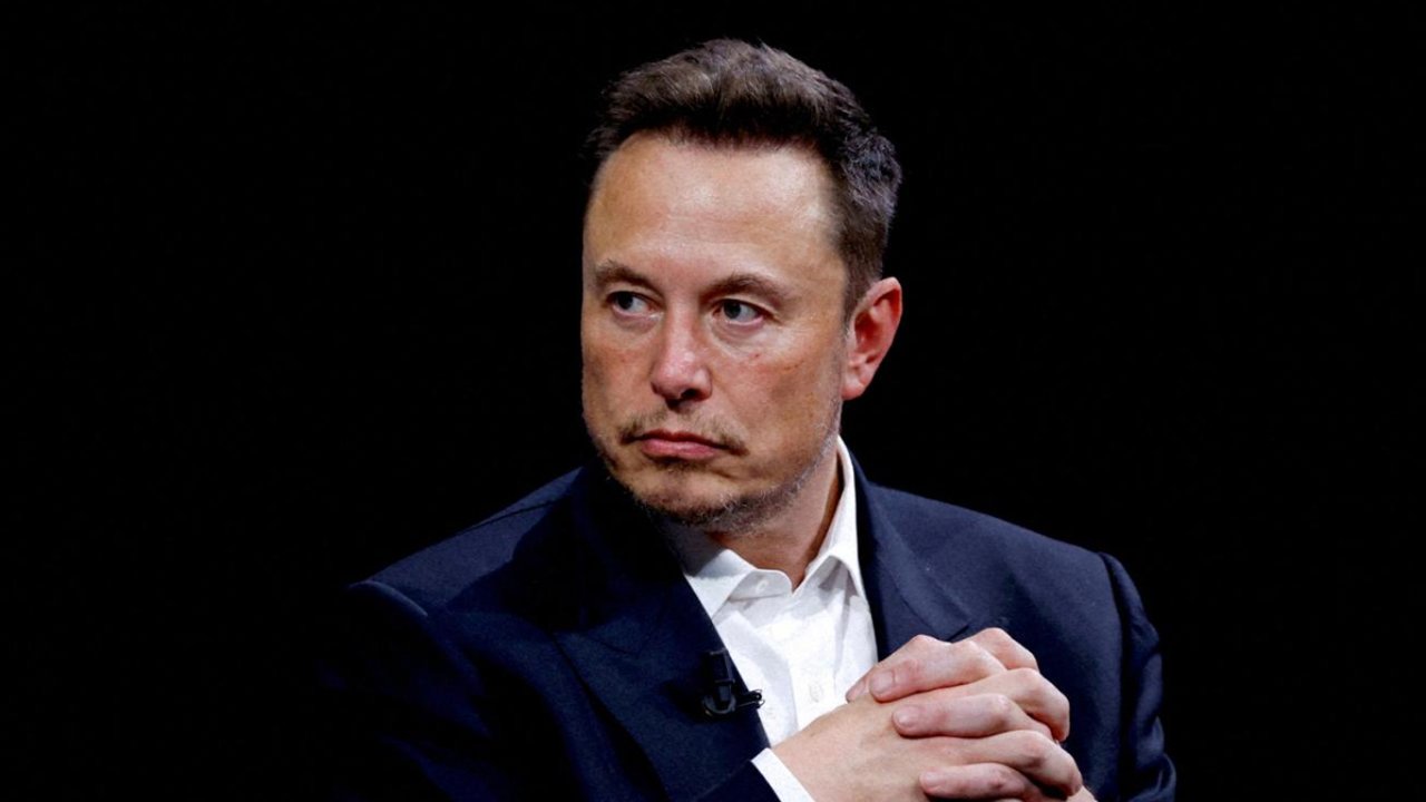 Elon Musk zorda: Neuralink ilk denekte arıza yaptı!