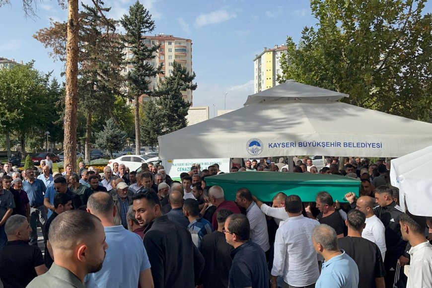 Kayseri'de bıçaklı kavga: 1 ölü, 1 yaralı (2)