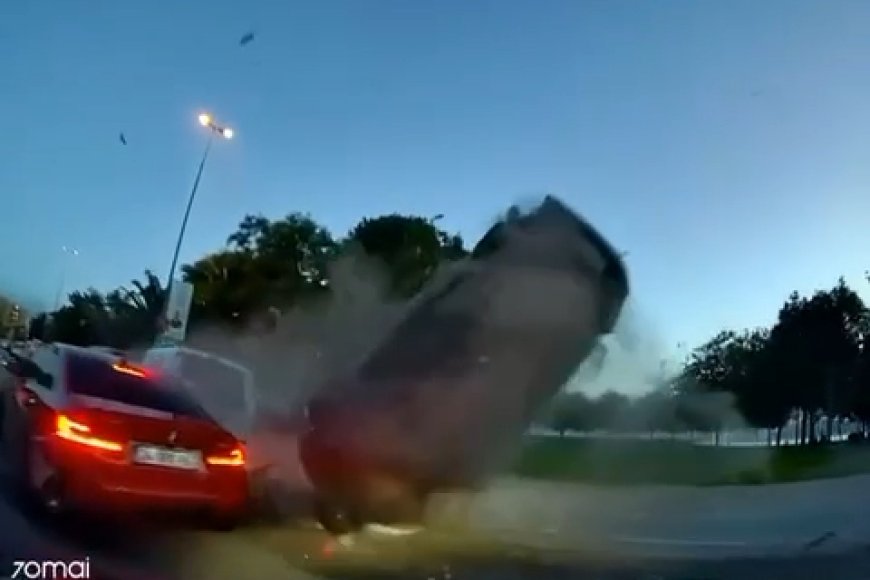 Kartal'da 11 aracın hasar gördüğü zincirleme kaza kamerada